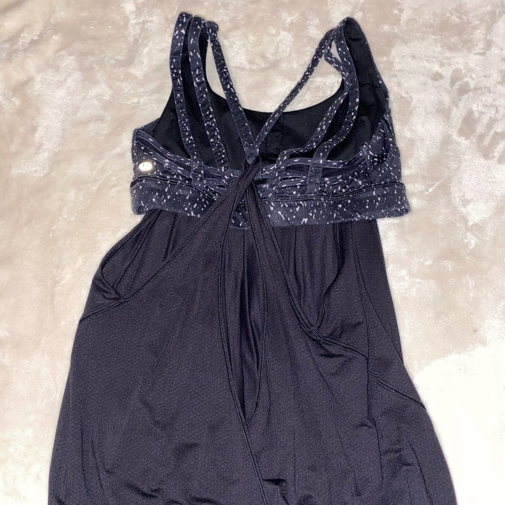 Lululemon tank top with sports bra